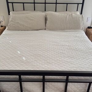 Linen quilt